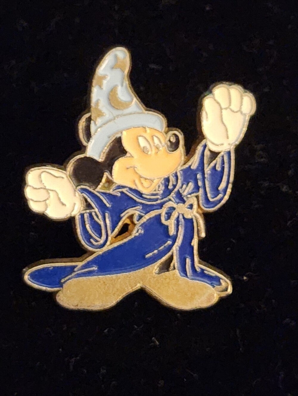 Disney Sorcerer Mickey Mouse Fantasia Vintage Trading Pin Gold Tone